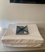 3 Set.| 2 Waskussen en 1Bébé-Jou doekjesdoosje Silk taupe 0+, Ophalen of Verzenden, Zo goed als nieuw, Aankleedkussen, Standaard