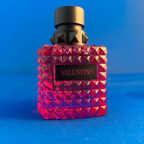 Valentino, Born in Roma Donna Extradose, Sieraden, Tassen en Uiterlijk, Uiterlijk | Parfum, Nieuw, Verzenden