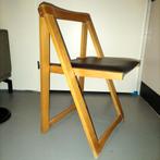 Vintage houten klapstoel, Ophalen