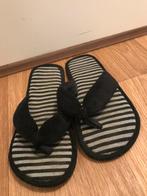SLIPPER MAAT. 38, Ophalen of Verzenden, Zo goed als nieuw