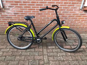 Te koop Batavus Bub damesfiets / meisjesfiets 26 inch beschikbaar voor biedingen