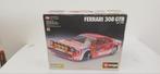 Burago Ferrari 308 GTB Metal Kit 1/24, Overige merken, Gebruikt, Auto, Groter dan 1:32