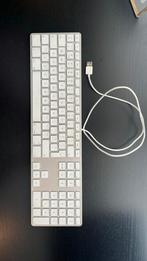 Origineel apple toetsenbord met usb aansluiting, Bedraad, Ophalen of Verzenden, Apple, Zo goed als nieuw