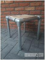 Nachtkastje steigerbuis met gebruikt steigerhout, Minder dan 45 cm, Metaal of Aluminium, Nieuw, Ophalen of Verzenden