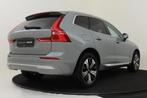 Volvo XC60 T6 PLUG-IN HYBRID AWD ESSENTIAL EDITION BRIGHT -P, Auto's, Automaat, 12 maanden, Stof, Adaptive Cruise Control