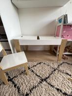 Bureau voor kind/peuter met opbergruimte + 1 kinderstoel, Kinderen en Baby's, Kinderkamer | Overige Meubels, Ophalen, Gebruikt