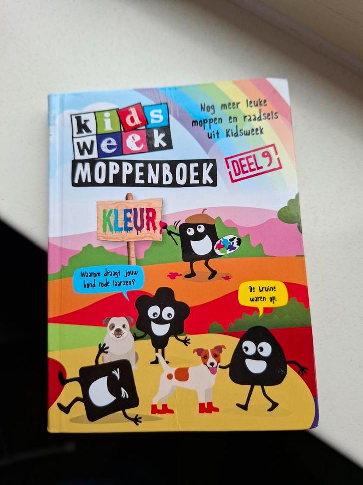 Kidsweek moppenboek deel 9 - kleuren, Boeken, Kinderboeken | Jeugd | onder 10 jaar, Gelezen, Non-fictie, Ophalen of Verzenden