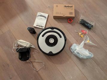 An Italian speaking Roomba 555 (battery to be replaced) beschikbaar voor biedingen