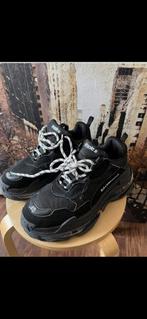 Zwarte Balenciaga Triple S Sneakers - Maat 40, Ophalen of Verzenden, Zo goed als nieuw, Overige typen, Overige merken