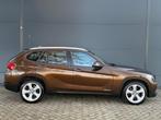BMW X1 SDrive20i Executive NAVI CLIMA CRUISE TREKHAAK, Auto's, BMW, 4 cilinders, Bruin, Parkeersensor, Origineel Nederlands