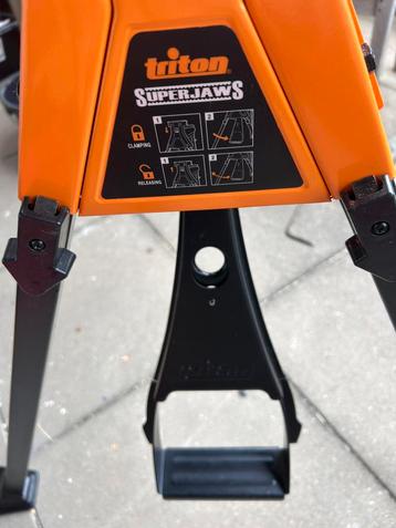 Triton superjaws werktafel workstation beschikbaar voor biedingen