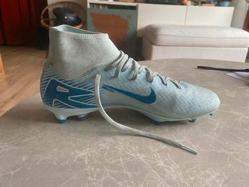 Nike voetbalschoenen  beschikbaar voor biedingen