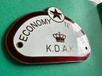 KDAK K.D.A.K. Economy test 1959 badge bordje Caltex oldtimer, Ophalen of Verzenden, Gebruikt, Reclamebord