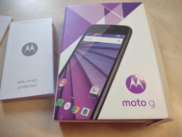Motorola Moto G3, 8GB, zwart, in OVP met USB kabel & oplader beschikbaar voor biedingen