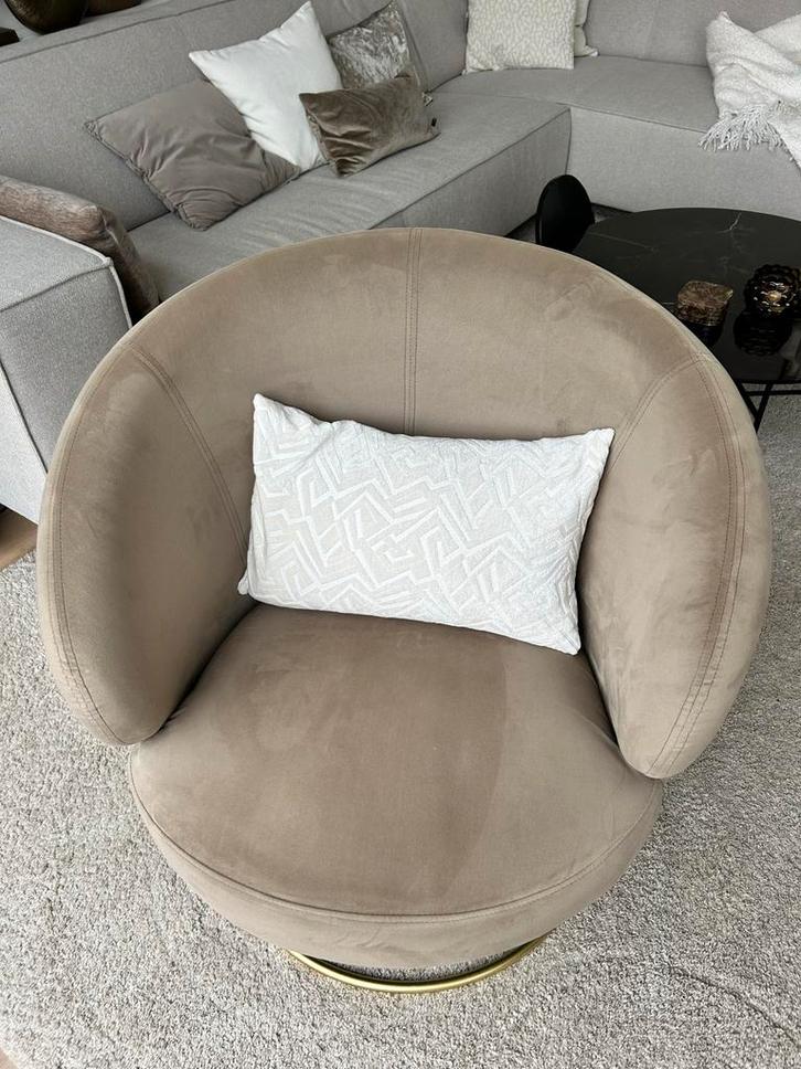 PTMD Xelena Fauteuil - Velvet Zand, Huis en Inrichting, Fauteuils, Zo goed als nieuw, Stof, 75 tot 100 cm, Ophalen