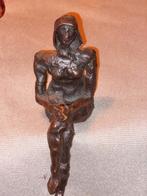 Bronzen beeldje zittende vrouw, Antiek en Kunst, Antiek | Koper en Brons, Ophalen of Verzenden