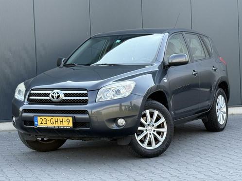 Toyota RAV4 2.2 D4D Executive Leder - 4X4 - Navi - Trekhaak, Auto's, Toyota, Bedrijf, Te koop, Rav4, 4x4, ABS, Airbags, Airconditioning