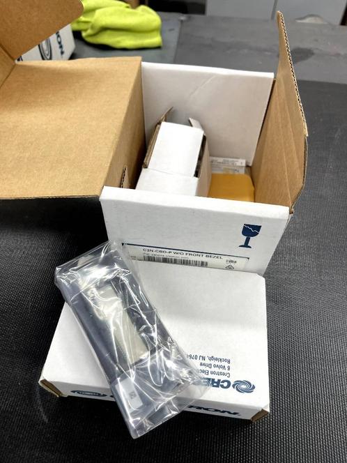 CRESTRON C2N-CBD-P incl FRONT BEZEL NIEUW!, Doe-het-zelf en Verbouw, Elektra en Kabels, Nieuw, Schakelaar, Ophalen of Verzenden