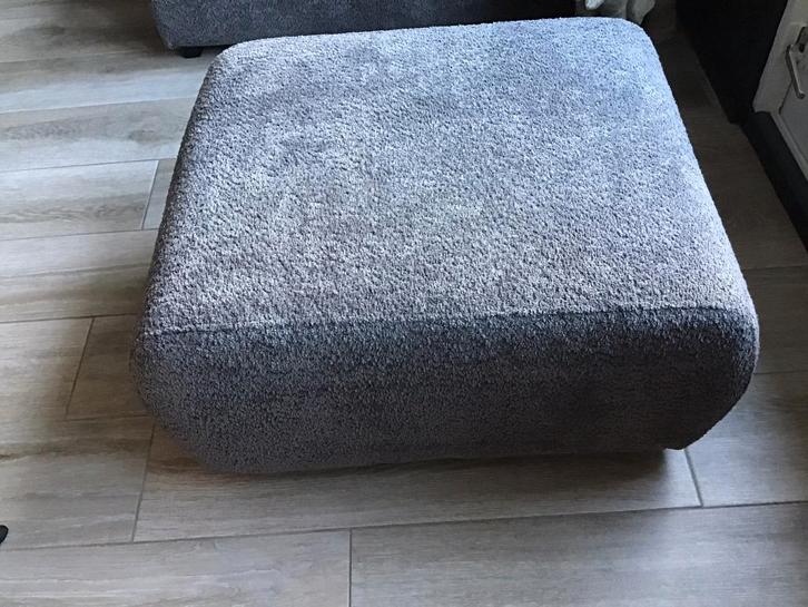 Hocker van Stof NIEUW Moet Weg, Huis en Inrichting, Banken | Voetenbanken en Poefen, Nieuw, 50 tot 75 cm, 75 tot 100 cm, Rechthoekig