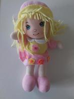 Soft Rag Doll with Yellow Hair and Pink Dress, Kinderen en Baby's, Speelgoed | Knuffels en Pluche, Ophalen of Verzenden, Gebruikt