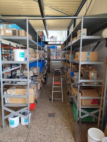 Nette stellingen makkelijk in te delen beschikbaar voor biedingen