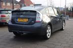 Toyota Prius 1.8 DYNAMIC | NAVI | CAMERA | TREKHAAK, Gebruikt, 4 cilinders, Origineel Nederlands, Bedrijf