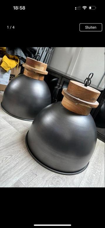 2 Mooie hanglampen voor boven eettafel beschikbaar voor biedingen