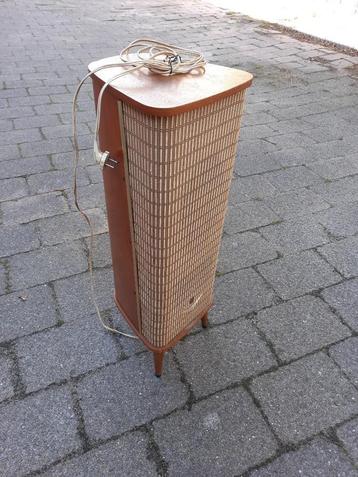 Vintage Grundig luidspreker  beschikbaar voor biedingen