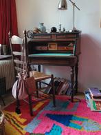 Brocante bureautje met stoel., Ophalen, Gebruikt