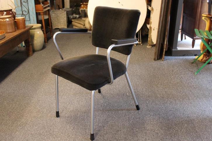 Brocante - Fraaie Vintage bureaustoel!, Huis en Inrichting, Bureaustoelen, Zo goed als nieuw, Bureaustoel, Grijs, Ophalen