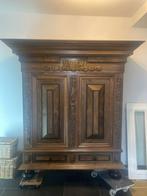 Antieke linnenkast, Ophalen