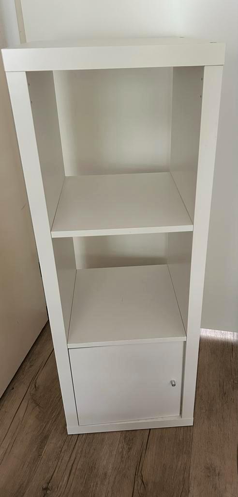 IKEA Kallax 3 vakkenkast met deur, Huis en Inrichting, Kasten | Boekenkasten, Gebruikt, Minder dan 50 cm, 100 tot 150 cm, 25 tot 50 cm