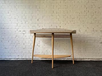  Revised Fulking Wooden Shelf bij TheReSales beschikbaar voor biedingen
