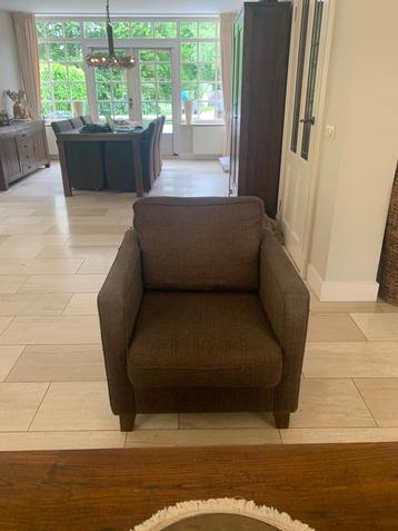 Bruine fauteuil te koop beschikbaar voor biedingen