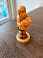 Hummel Beeldje Meisje met Varkentje nr.2052, Ophalen of Verzenden, Gebruikt, Hummel