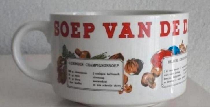 Soepkom Soep van de Dag, Huis en Inrichting, Keuken | Servies, Zo goed als nieuw, Kom(men), Overige stijlen, Aardewerk, Ophalen of Verzenden