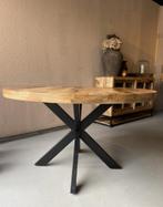 Mooie ronde eettafel met metalen onderstel, Huis en Inrichting, Tafels | Eettafels, Gebruikt, 100 tot 150 cm, Rond, Ophalen of Verzenden