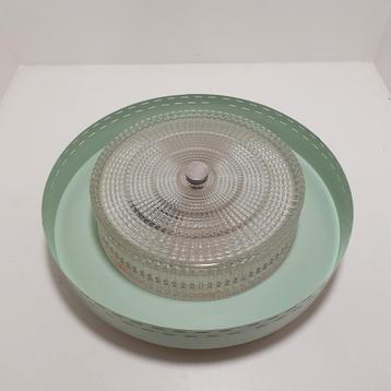 Grote vintage plafondlamp met glazen kap beschikbaar voor biedingen