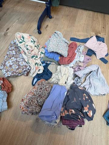 Meisjes kleding pakket maat 74/80/86 beschikbaar voor biedingen