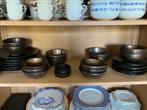 Heel leuk mooi servies 8 diner+ontbijborden , 8 soep + 6 des, Huis en Inrichting, Keuken | Servies, Keramiek, Ophalen of Verzenden