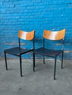 2x vintage industriële stoelen, Italië 1960s, Huis en Inrichting, Stoelen, Ophalen, Twee, Zwart, Vintage design retro Gijs van der Sluis
