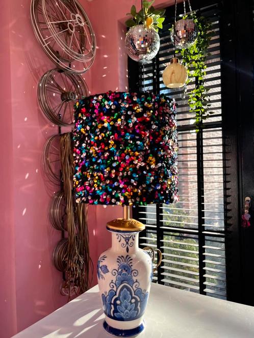Delfts blaue vaaslamp incl. Pailletten kapje!, Antiek en Kunst, Antiek | Lampen, Ophalen of Verzenden