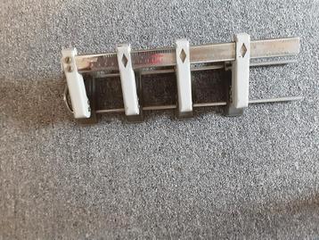 PERFORATOR 4 GATEN beschikbaar voor biedingen