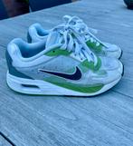 Nike Air max Solo groen/wit maat 33,5, Ophalen, Gebruikt, Nike air max, Jongen of Meisje
