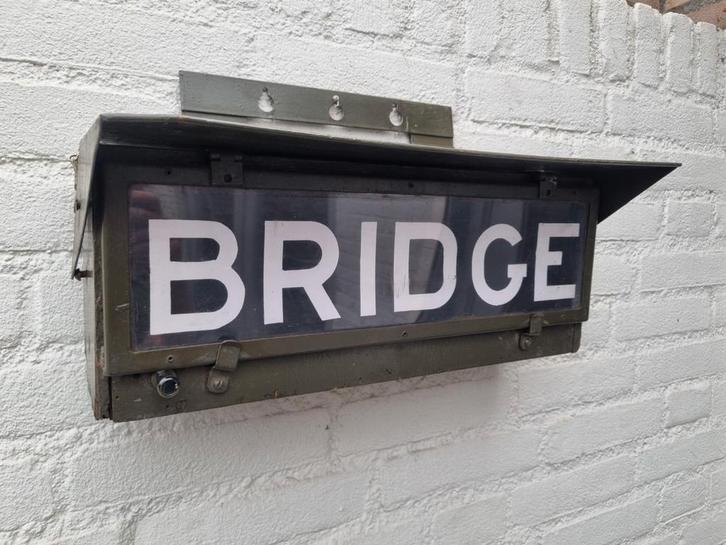 Zeldzame oorlogse Signaalbox / Lichtbox wegmarkeringen, Verzamelen, Militaria | Tweede Wereldoorlog, Landmacht, Overige typen