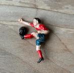Oud klein speldje voetballer, Ophalen of Verzenden, Gebruikt, Sport