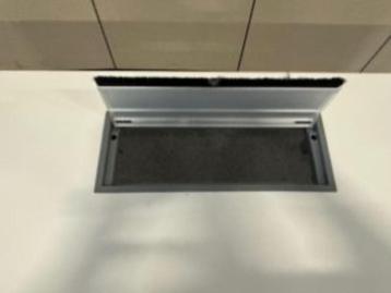 Bureau met knop, stopcontact en kabelgoot 180x90xH62-84,60st - afbeelding 11