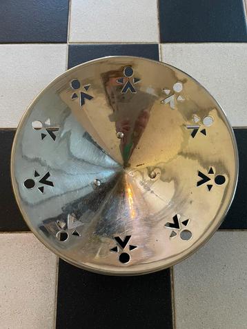 Alessi designschaal Girotondo, Ufo-model beschikbaar voor biedingen