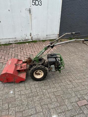 Klepelmaaier ruwterrein ferrari 90 tractor beschikbaar voor biedingen