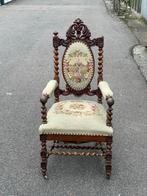 Antieke Eikenhouten Armstoel met Borduurwerk, Antiek en Kunst, Ophalen of Verzenden
